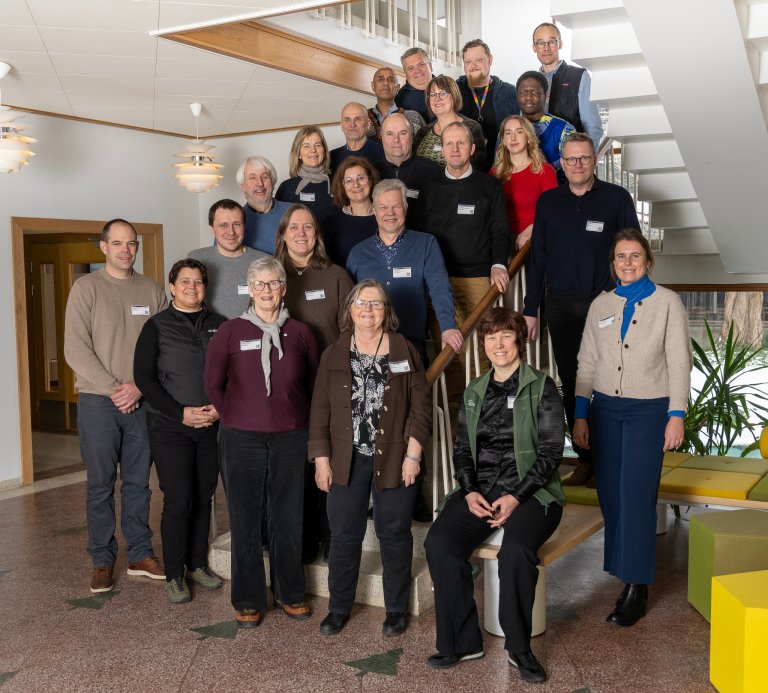 Representanter for samarbeidspartnere i SOLWeedsprosjektet var samla til oppstartmøte på Ås i februar. Foto: Erling Fløistad