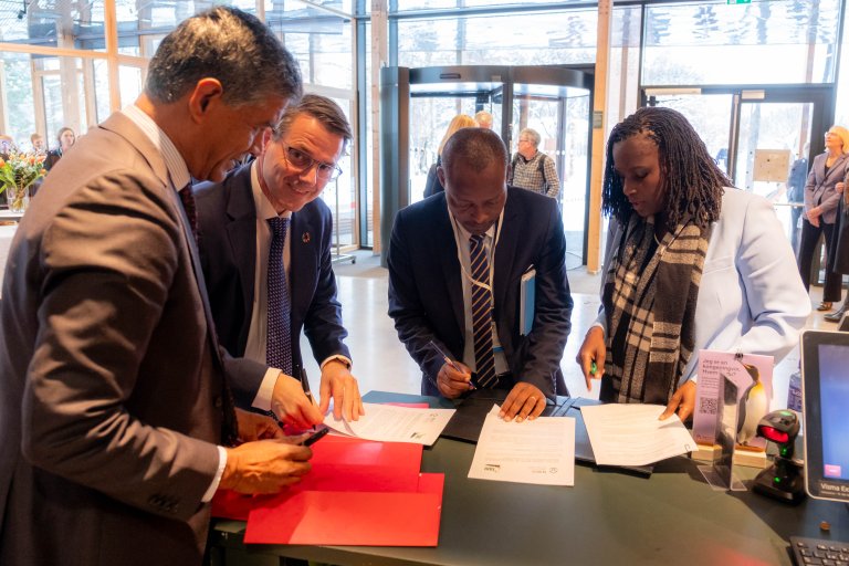 At the signing ceremony: From left to right, project coordinator at NIBIO, Dr Udaya Sekhar Nagothu, Director General NIBIO Ivar Horneland Kristensen, Director General TARI Dr Thomas Bwana, and Dr Gift Joseph Kweka, Director of Legal Service Ministry of Foreign Affairs and East African Cooperation. Photo: Ragnar Våga Pedersen