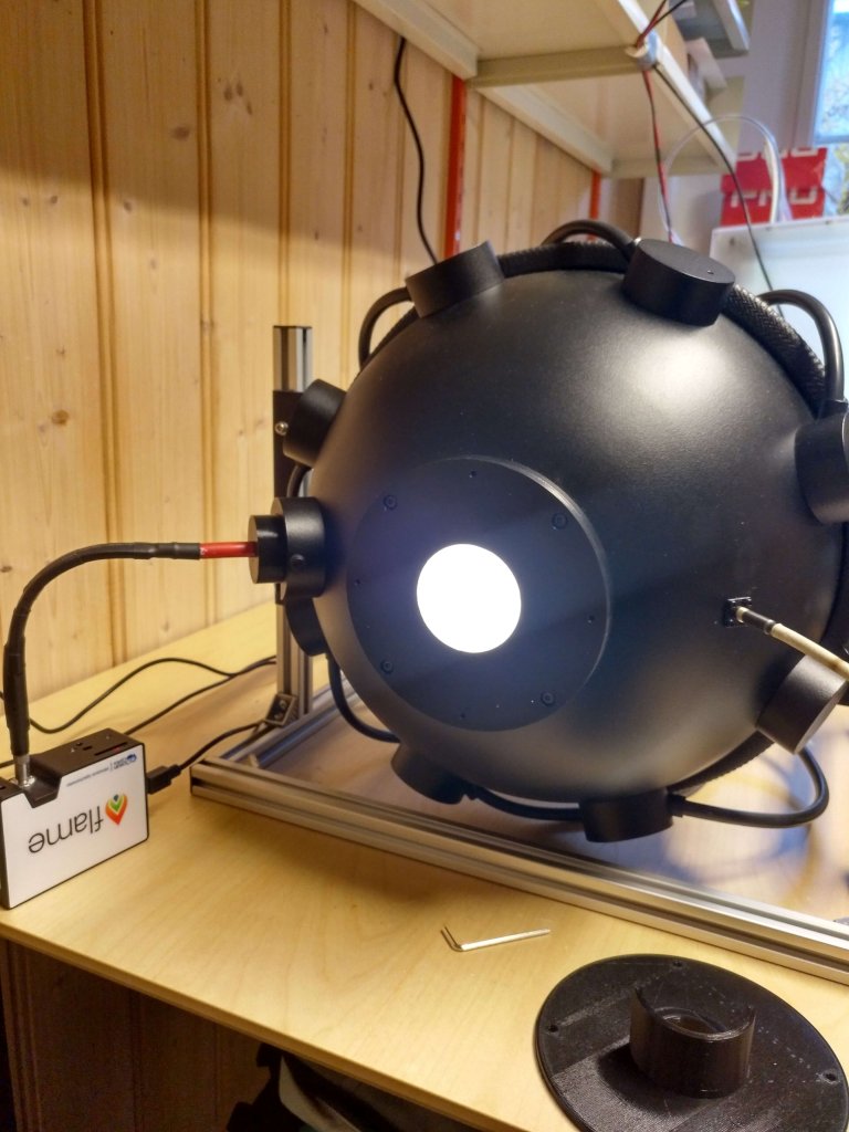integrating_sphere.jpg