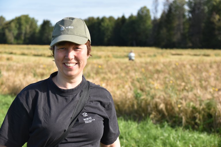 - For ensidig bruk av ugressmidler kan bety mulige miljø- og helseproblemer, men også fare for ugrasmiddelresistens i ugraset, påpeker Therese W. Berge, forsker ved NIBIO.