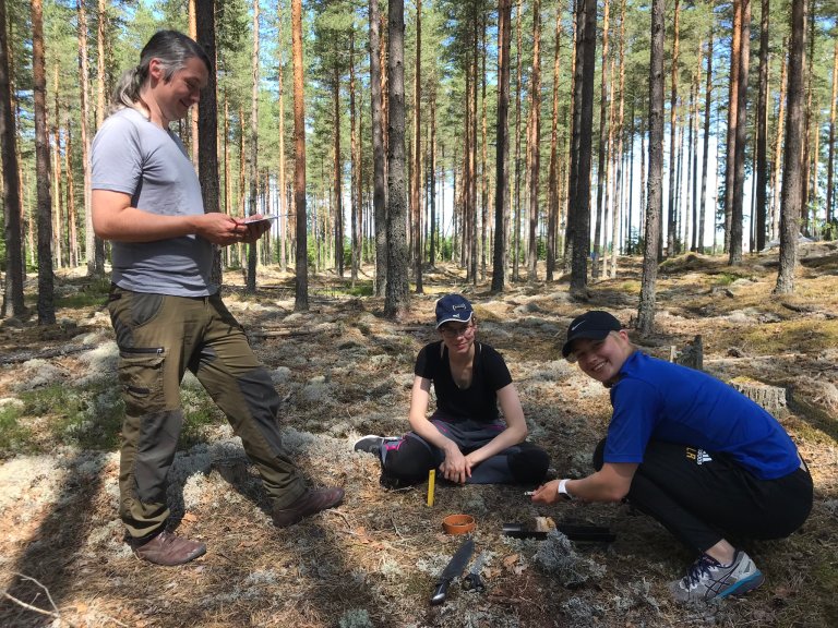 8 - Jordprøver - Foto Kjersti Holt Hanssen - NIBIO.JPEG