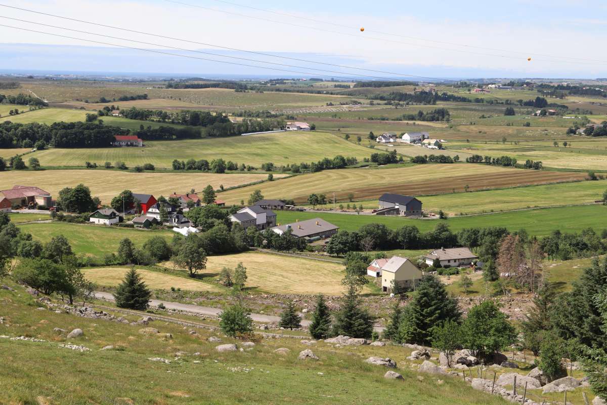 Lågjæren-sett-frå-Hola_Time_Rogaland_Foto Oskar Puschmann