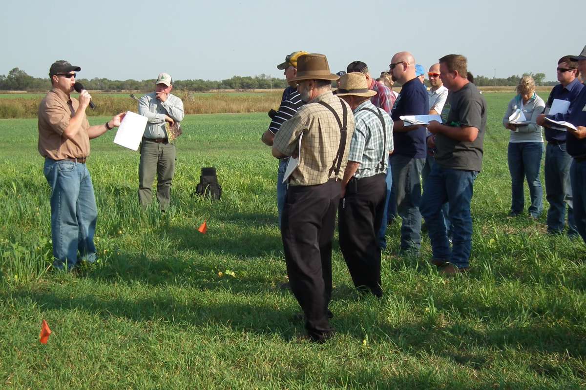 Pics_from_Davison_Co._SD_Field_Day_(21490822005)_cropped