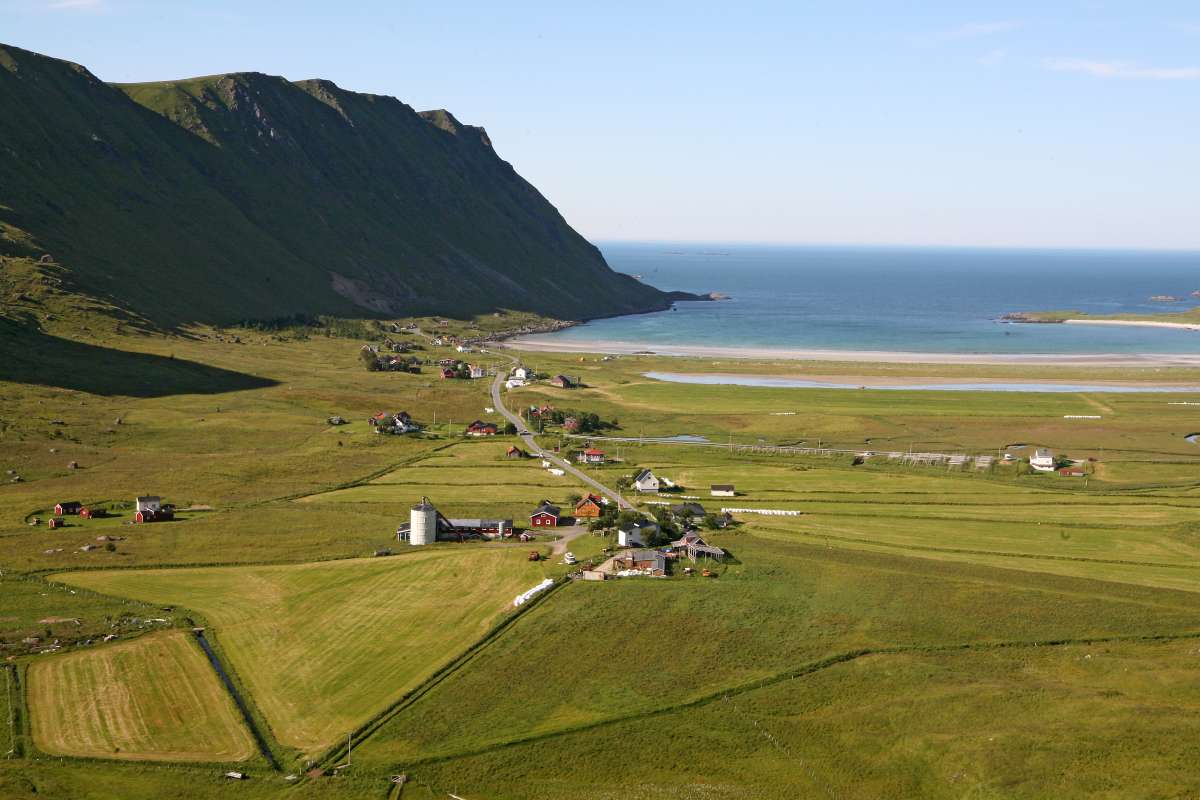 20170723_Innersand-fra-Rytenstien_Flakstad_Nordland_Oskar Puschmann