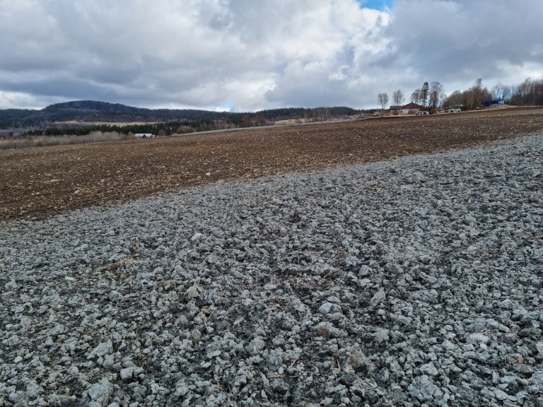 bakkeplanert og uplanert leirjord_indrefosen_sisv.jpg