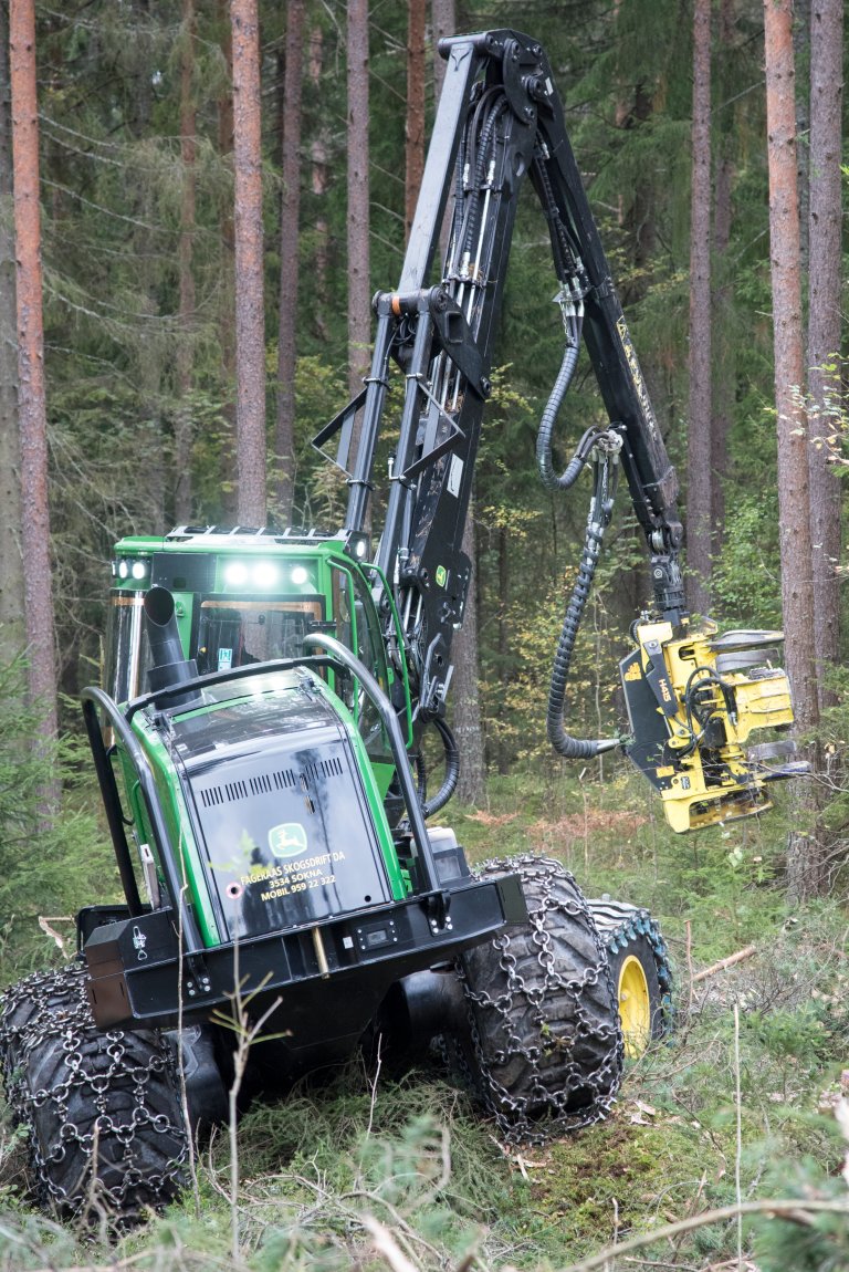 Hogstmaskin - Foto Lars Sandved Dalen NIBIO.jpg