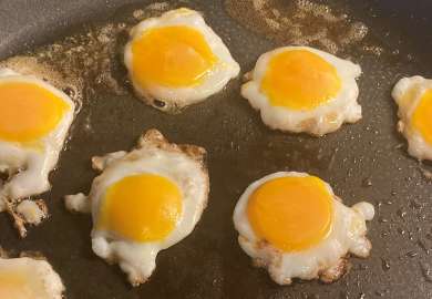 Egg i stekepanne