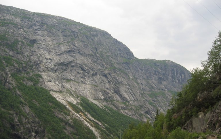 12c Bart fjell_Tyssedal_Odda_07082007_JOH.JPG