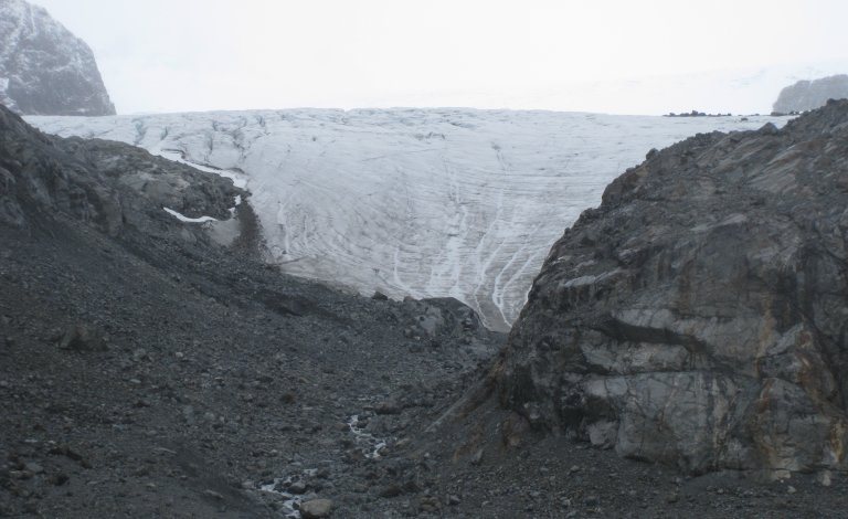 Brefront_Koppangsbreen_Lyngen_020908_FAH.JPG